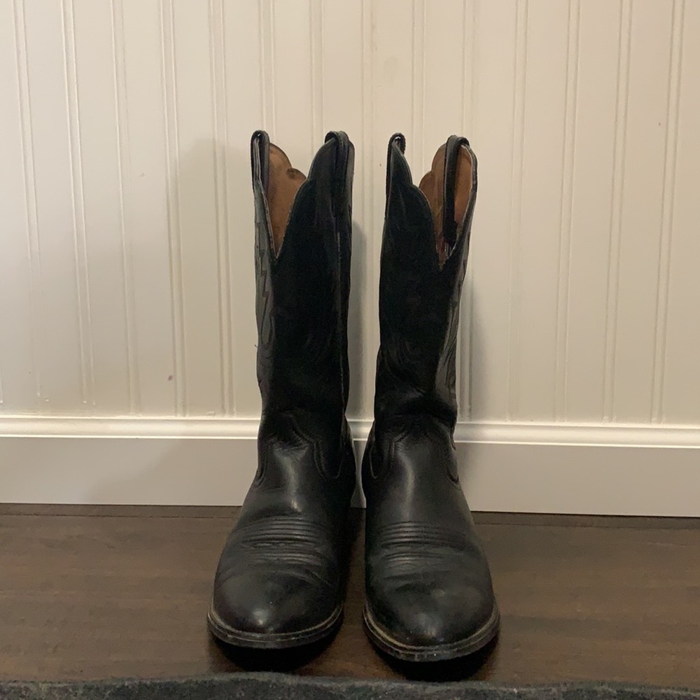 ARIAT BLACK COWBOY BOOTS  SIZE 8.5